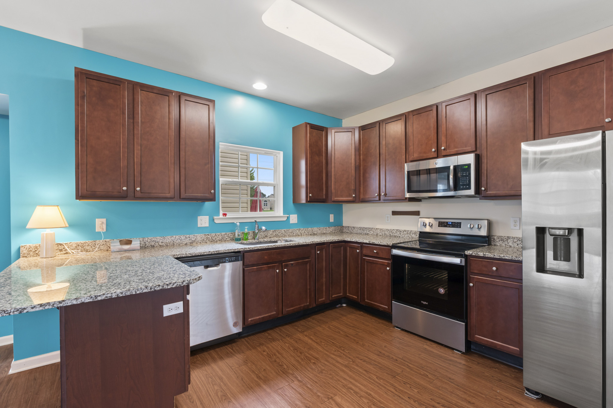 Property thumbnail image